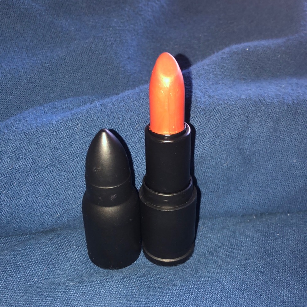LunatiCK Labs Bullet Lipstick in Cells